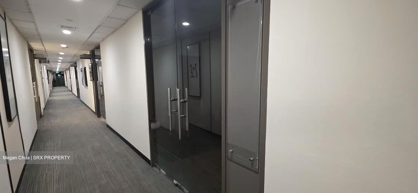 Lucky Plaza (D9), Retail #621732301